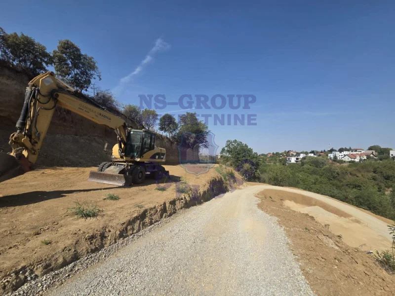 Plac na prodaju Sremska Kamenica 10218m2, 577908