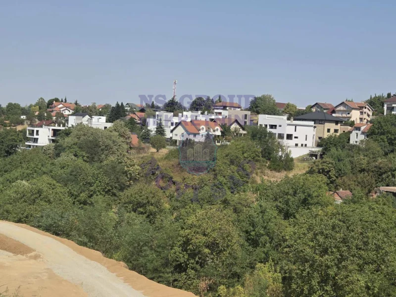 Plac na prodaju Sremska Kamenica 10218m2, 577908
