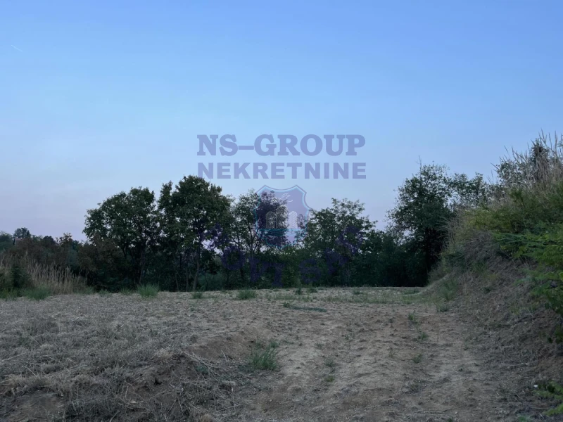 plac na prodaju Sremska Kamenica, 1223m2 577860