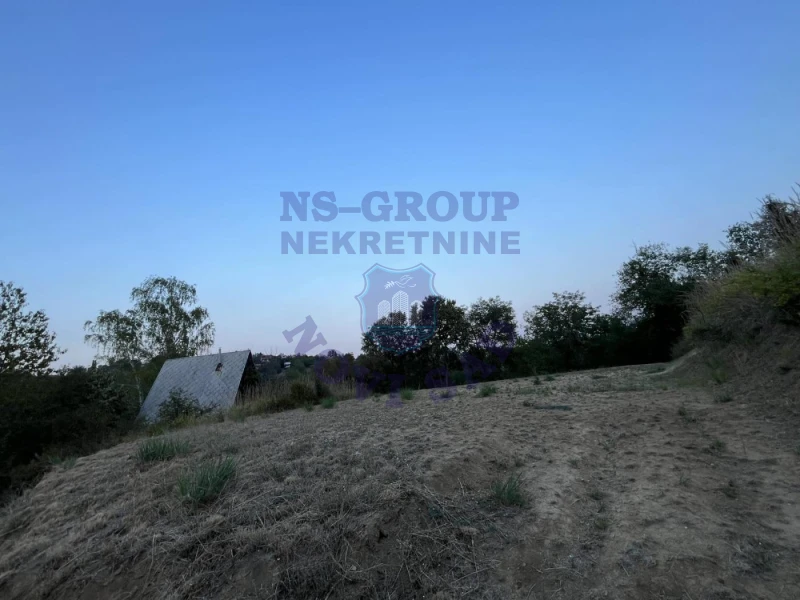 Plac na prodaju Sremska Kamenica 1223m2, 577860