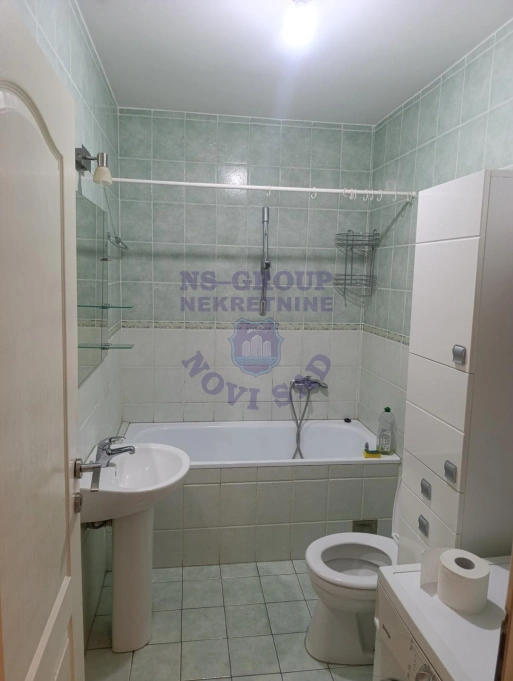 Stan na prodaju Novi Sad 56m2, 577921