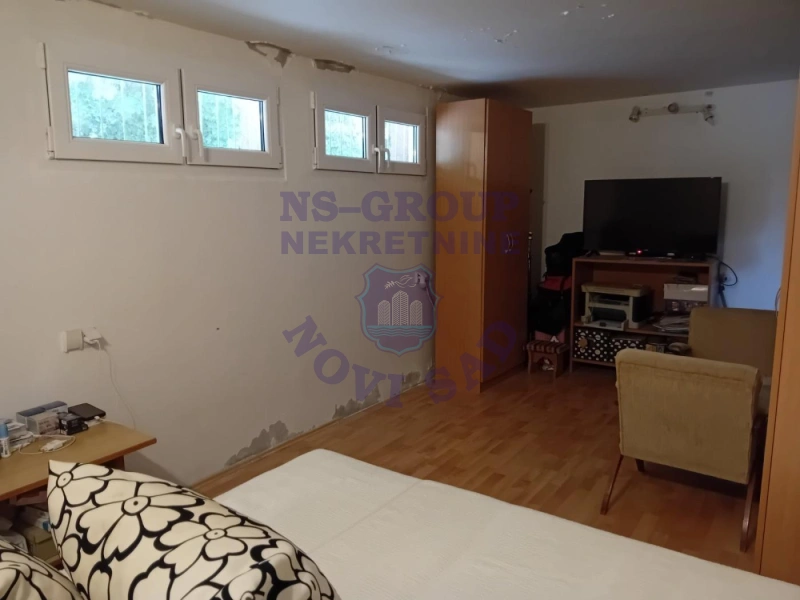 Kuća na prodaju Sremska Kamenica 51m2, 577743