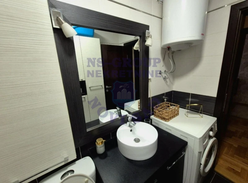 Stan na prodaju Novi Sad 40m2, 577962