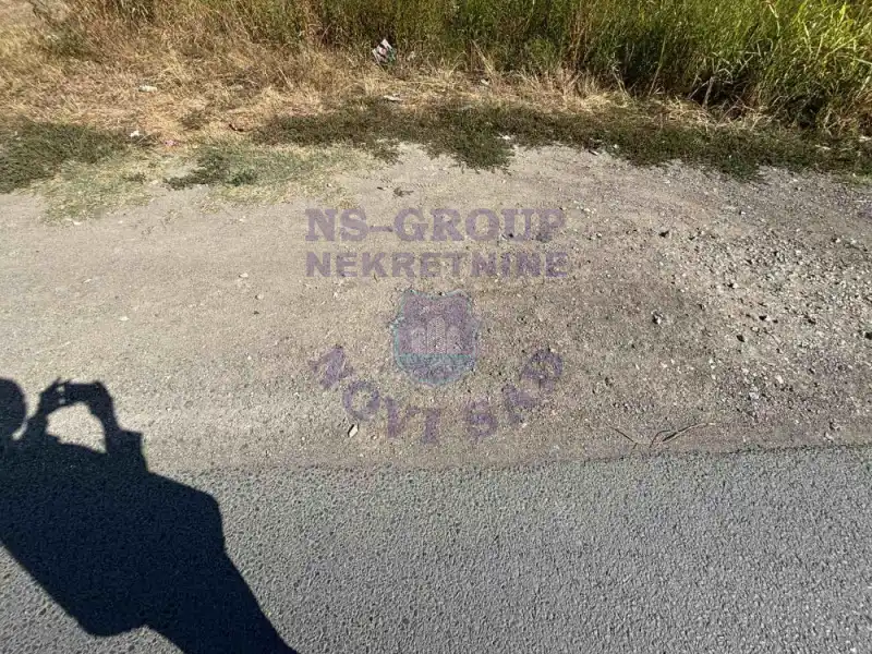 Plac na prodaju Veternik 679m2, 578025