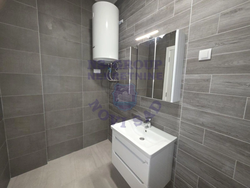 Stan na prodaju Petrovaradin 68m2, 578136