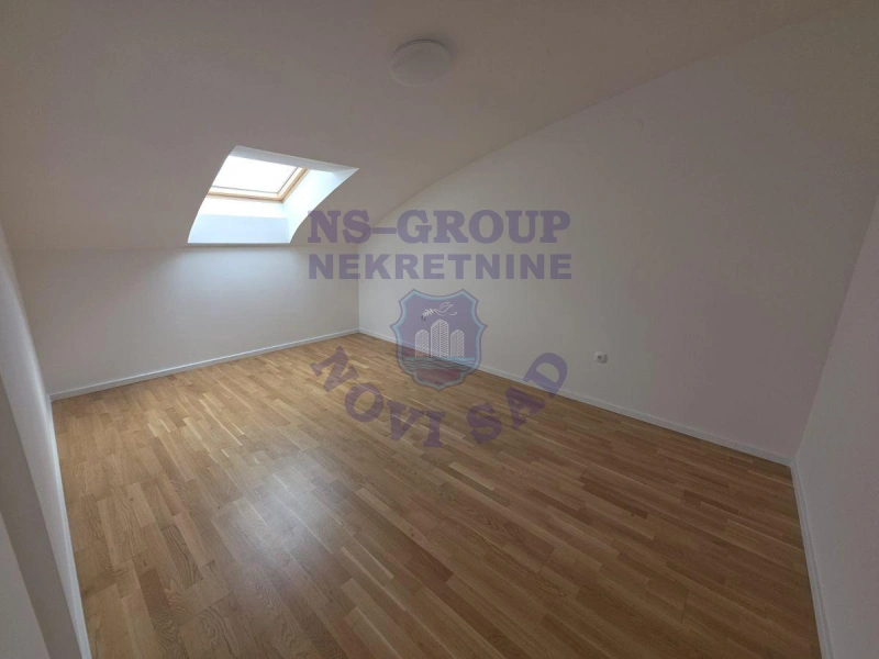 Stan na prodaju Petrovaradin 68m2, 578136