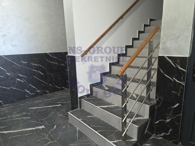 Stan na prodaju Petrovaradin 68m2, 578136