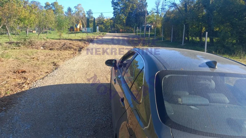 Plac na prodaju Čerević 1500m2, 578074