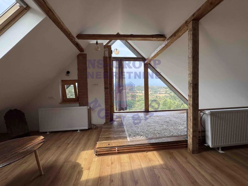 Kuća na prodaju Sremski Karlovci 192m2, 577998