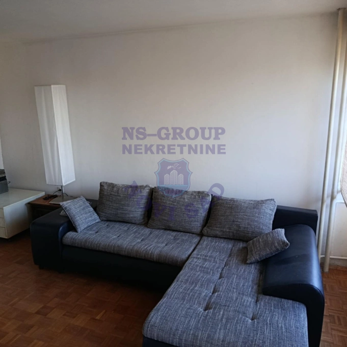stan na prodaju Novi Sad, 52m2 17486