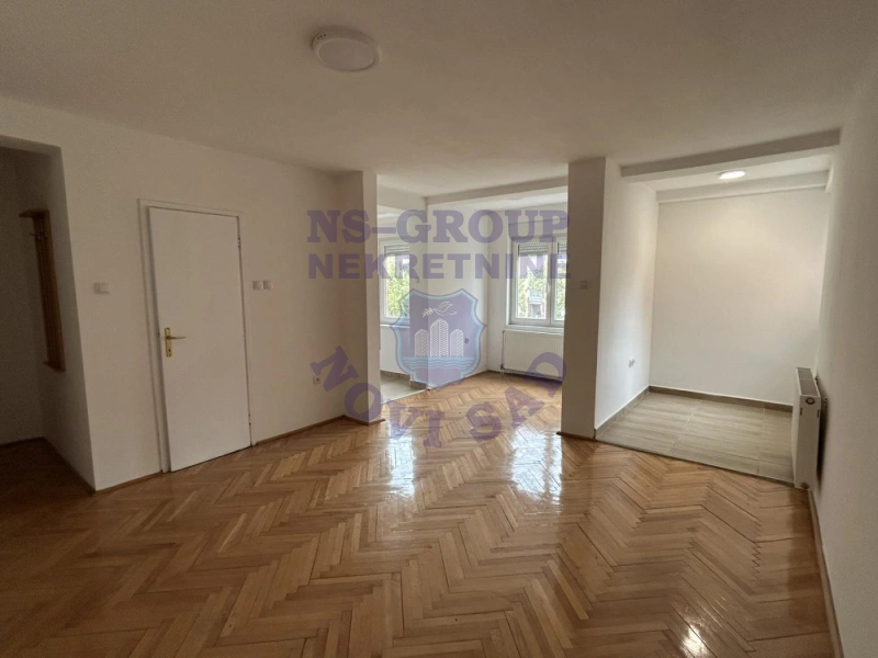 Stan na prodaju Novi Sad 30m2, 578097