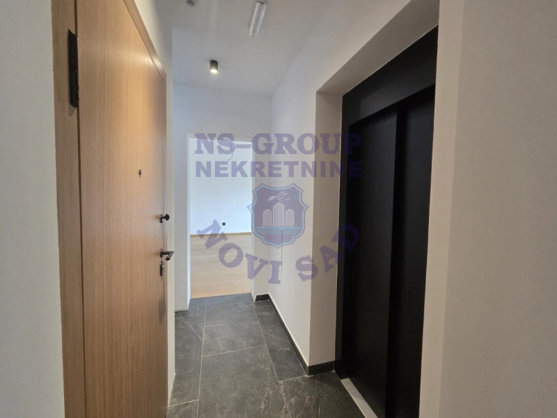 Stan na prodaju Novi Sad 242m2, 578119