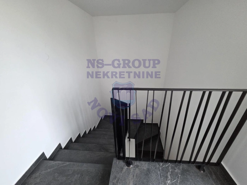 Stan na prodaju Novi Sad 242m2, 578119