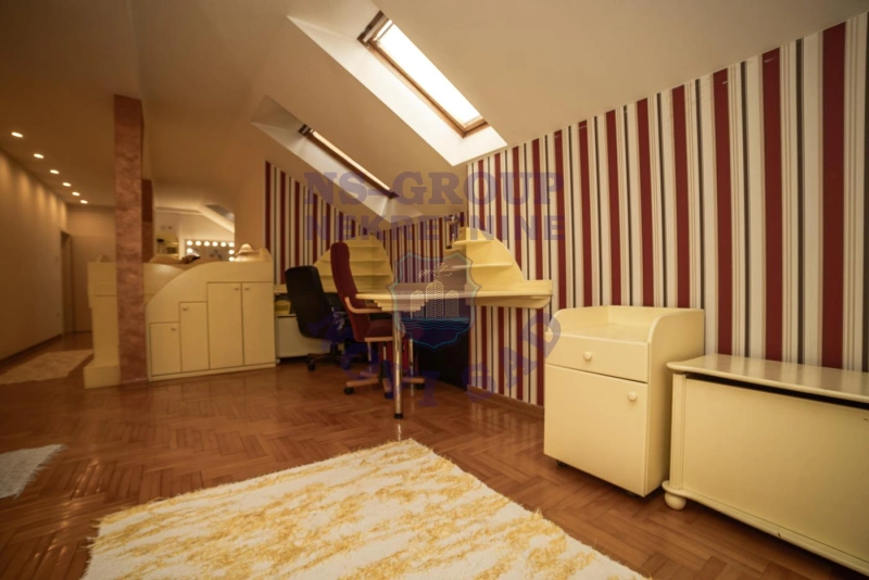 Stan na prodaju Novi Sad 146m2, 578154
