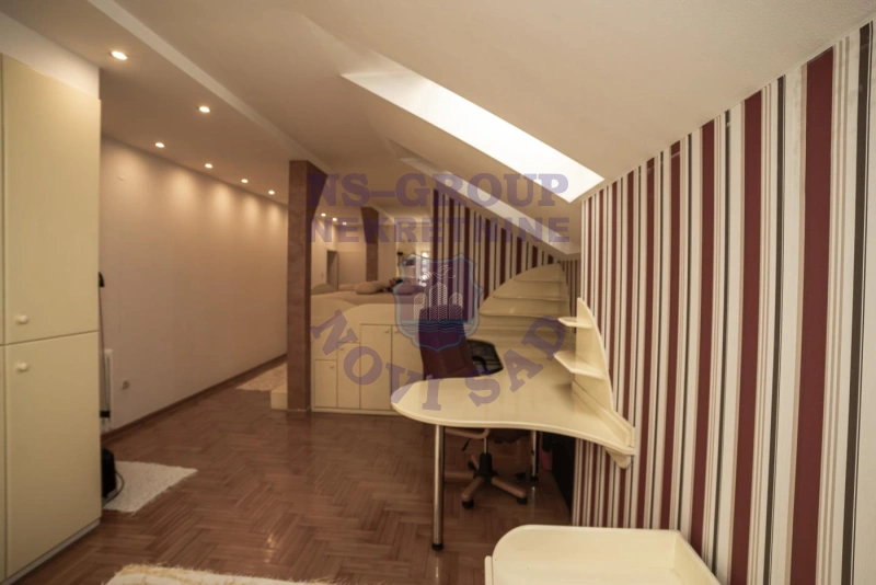 Stan na prodaju Novi Sad 146m2, 578154
