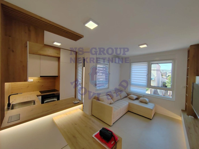 stan na prodaju Novi Sad, 40m2 578169