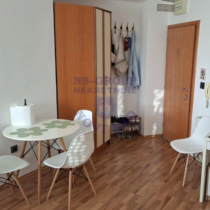 Stan za izdavanje Novi Sad 37m2, 17501