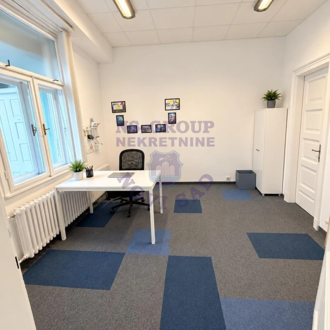 Lokal na prodaju Novi Sad 158m2, 17500