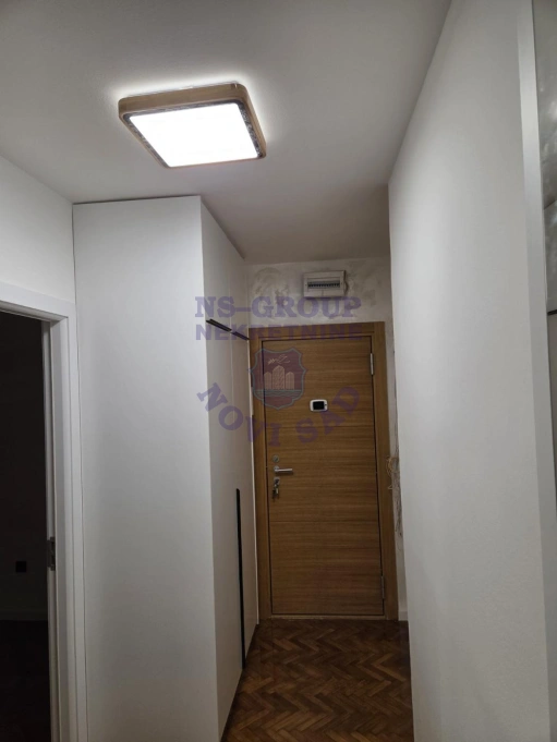 Stan na prodaju Novi Sad 64m2, 578187