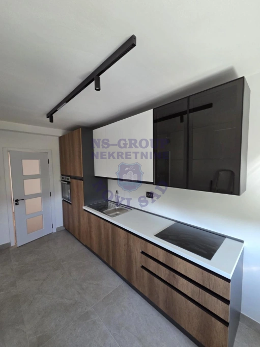 Stan na prodaju Novi Sad 64m2, 578187