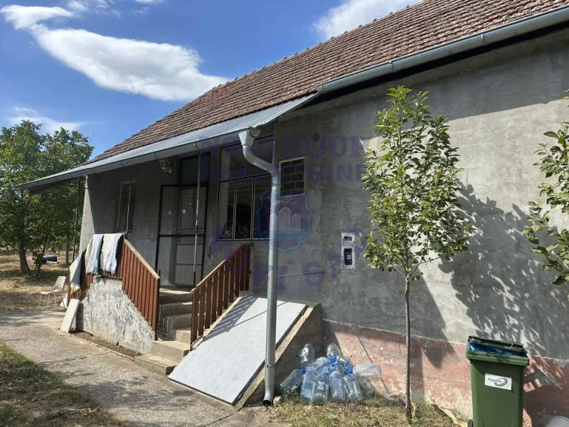 kuca na prodaju Grgurevci 105m2 578224