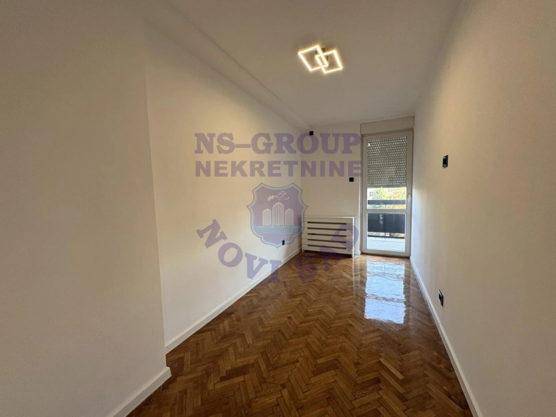 Stan na prodaju Novi Sad 64m2, 578187