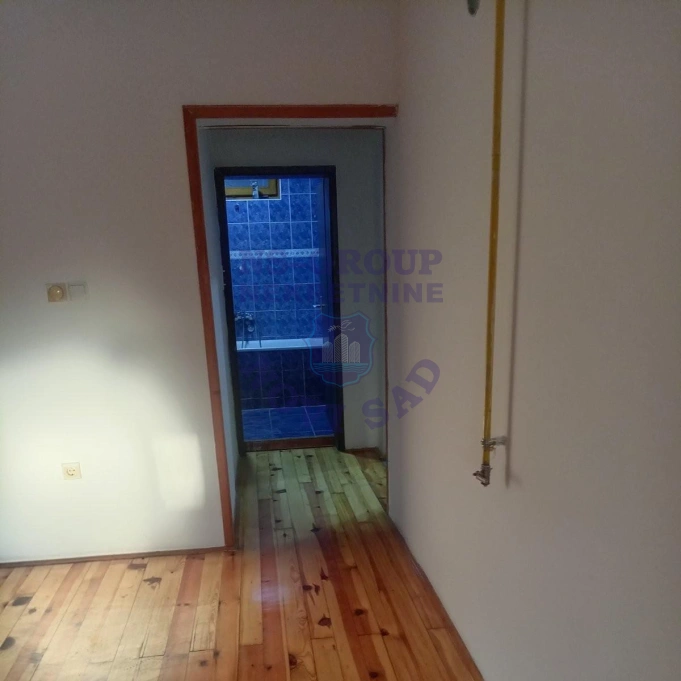 Stan za izdavanje Sremska Kamenica 80m2, 17515