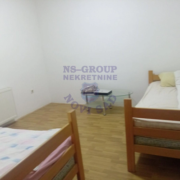 Stan za izdavanje Sremska Kamenica 80m2, 17515