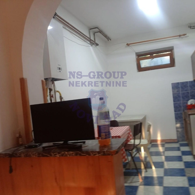 Stan za izdavanje Sremska Kamenica 80m2, 17515