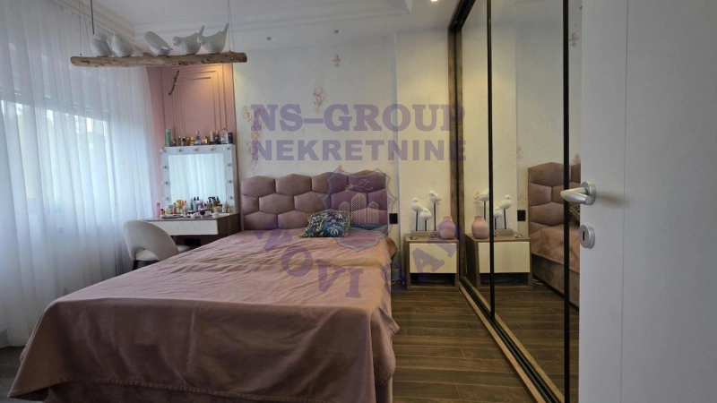 Stan na prodaju Novi Sad 70m2, 578244
