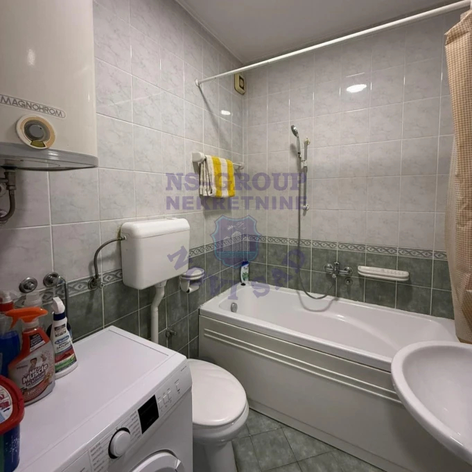 Stan na prodaju Novi Sad 28m2, 17517