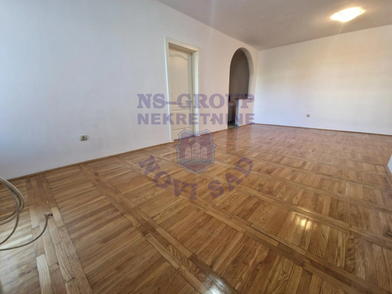 stan na prodaju Novi Sad, 67m2 575353