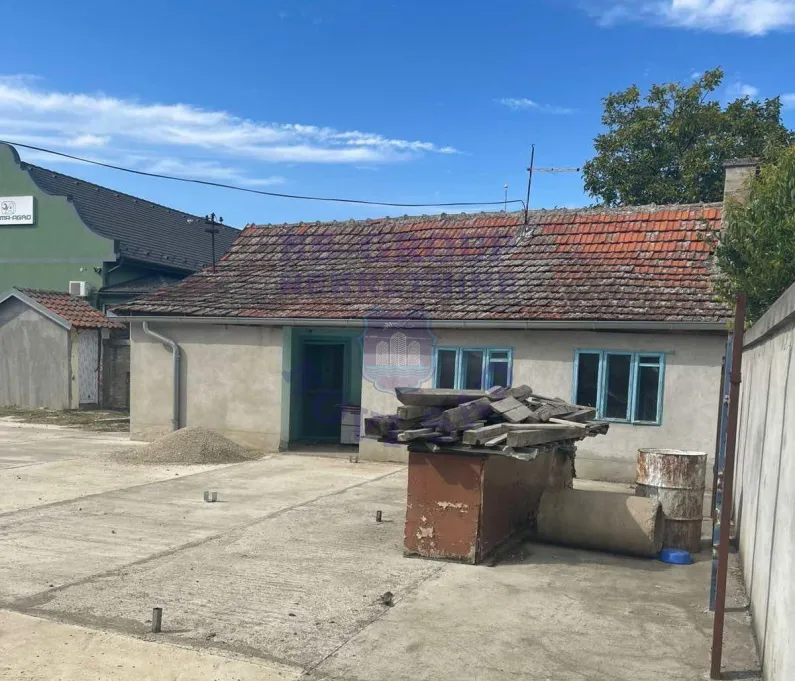 Kuća na prodaju Bačko Gradište 216m2, 578404