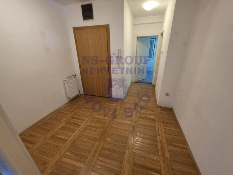 Stan na prodaju Novi Sad 70m2, 578391