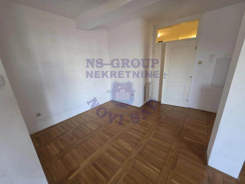 Stan na prodaju Novi Sad 70m2, 578391