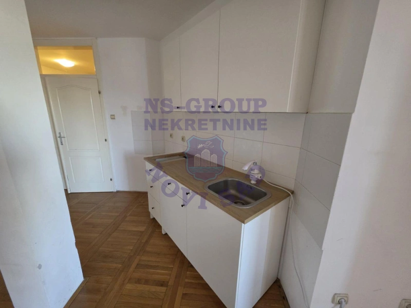 Stan na prodaju Novi Sad 70m2, 578391