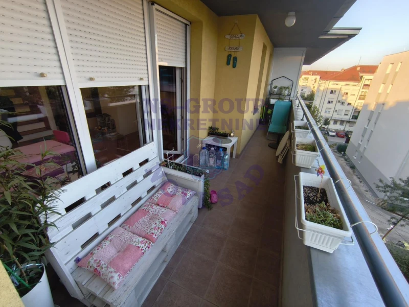 Stan na prodaju Novi Sad 78m2, 578365