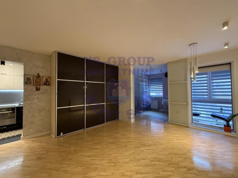 stan na prodaju Novi Sad, 46m2 578433