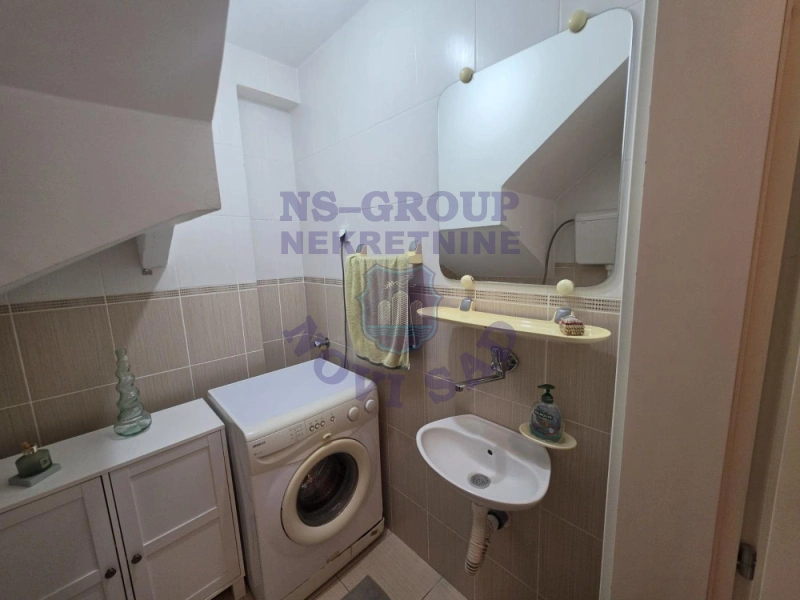 Stan na prodaju Novi Sad 75m2, 578476