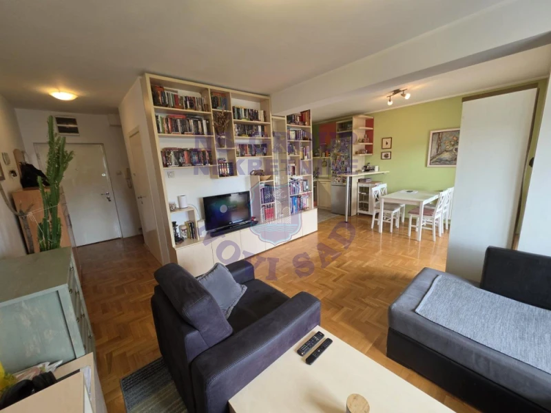 Stan na prodaju Novi Sad 75m2, 578476