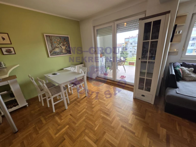 Stan na prodaju Novi Sad 75m2, 578476