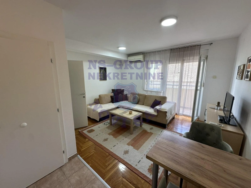 Stan na prodaju Novi Sad 42m2, 578482