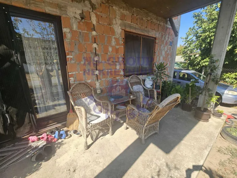 Kuća na prodaju Novi Sad 250m2, 578397