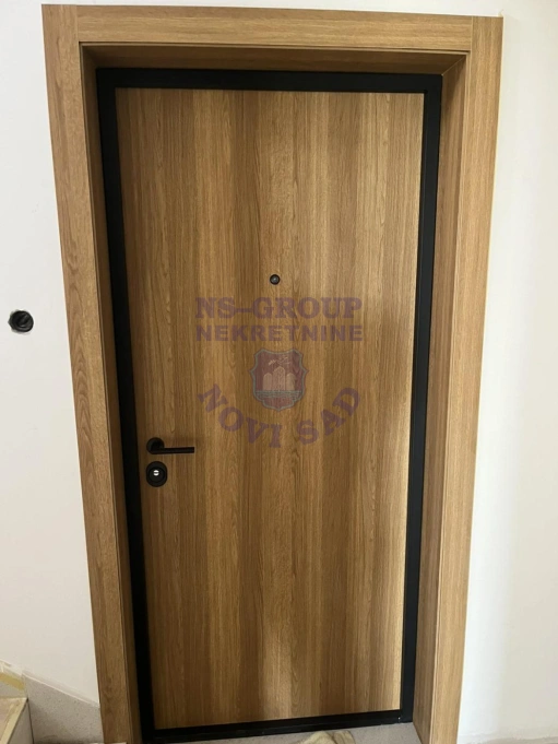 stan na prodaju Novi Sad, 76m2 553948