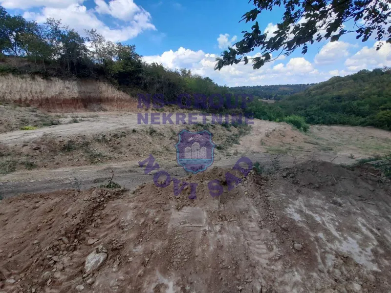 plac na prodaju Sremski Karlovci, 2298m2 578571