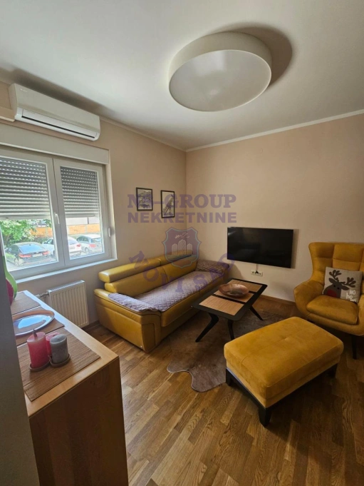 stan na prodaju Novi Sad, 45m2 578459