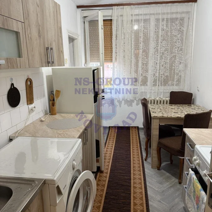 Stan za izdavanje Novi Sad 67m2, 17534
