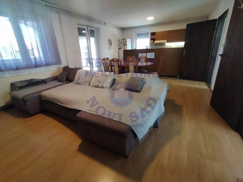 kuca na prodaju Novi Sad, 230m2 578489