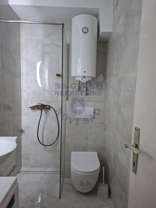 Stan za izdavanje Novi Sad 55m2, 17535