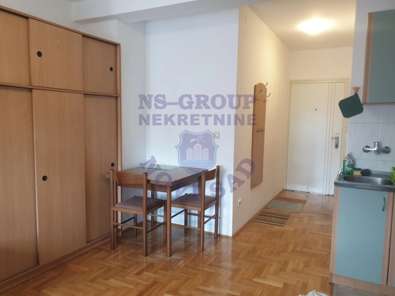 Stan za izdavanje Novi Sad 28m2, 17538
